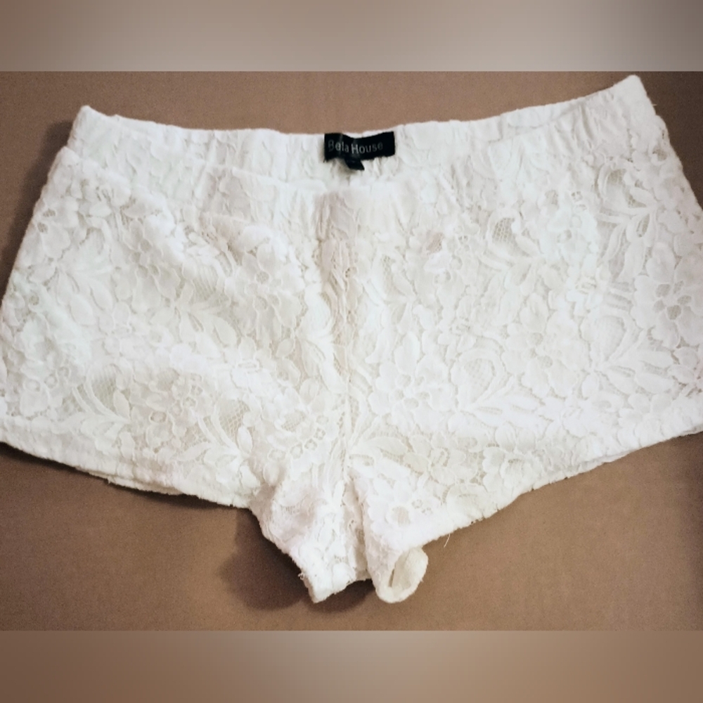 FLASH SALE🚨🚨🚨Beta House Lace Shorts